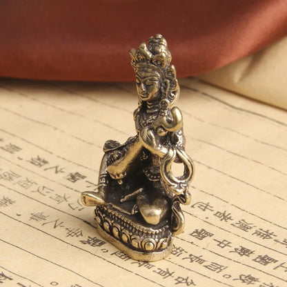 Retro Brass Guanyin Bodhisattva Tea Pet Buddhist Buddha Figurines Handicrafts
