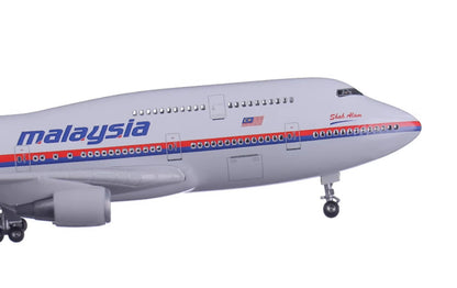1:150 47CM Malaysia BOEING 747-400 Airplane Landing Gear Resin Aircraft Model