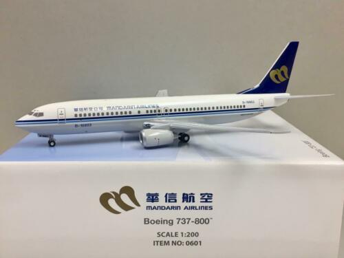 Hogan MANDARIN AIRLINES for Boeing 737-800 1/200 FINISHED plane model aircraft