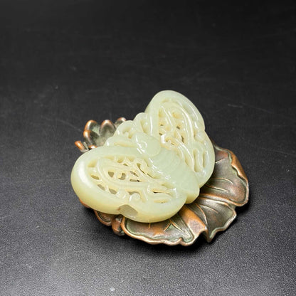 Chinese Natural Hetian Jade Hand-carved Exquisite Butterfly Pendant 31261