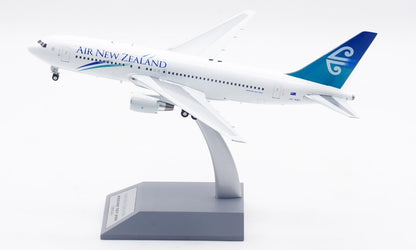 1:200 InFlight AIR NEW ZEALAND BOEING 767-200 Passenger Airplane Diecast Model