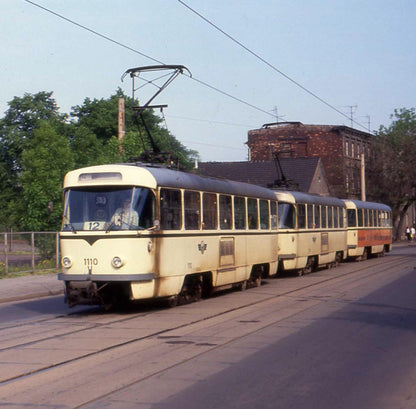 1:43 35CM Premium Classixxs TATRA-T4D Tram Streetcar Vehicles Diecast Model