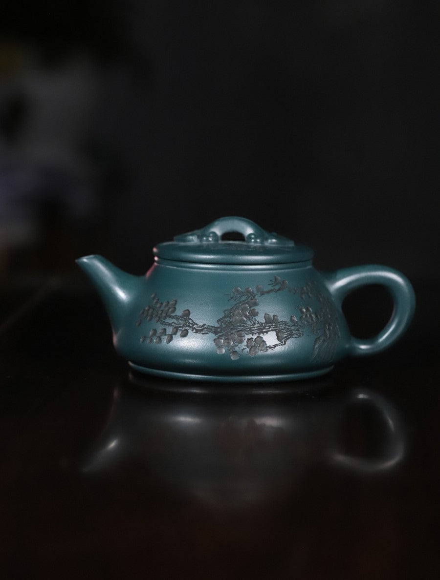 Ruyi Shipiao Yixing Zisha Teapot