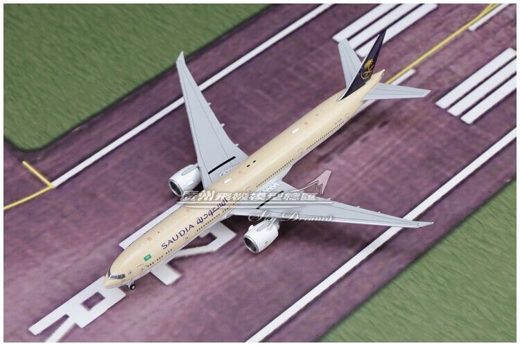 1:400 JC Wings Saudi Arabia BOEING 777-300ER Passenger Airplane Diecast Model