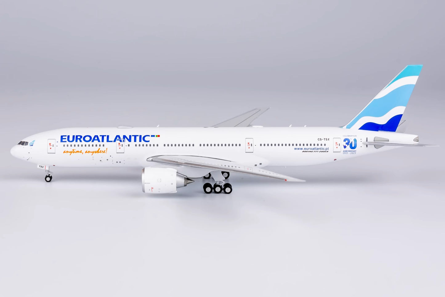 1:400 NG Model EuroAtlantic BOEING 777-200ER Passenger Airplane Diecast Model