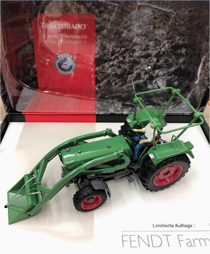 1:32 UH Fendt Farmer 3S Tractor Farm Vehicle Agricultural Machine Diecast Model