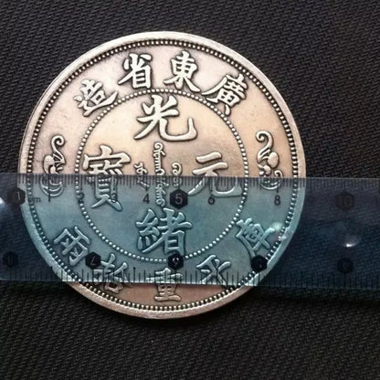 8.8cm China Qing Dynasty Tibet Silver Yuan Shikai Statue Coin Home Decoration