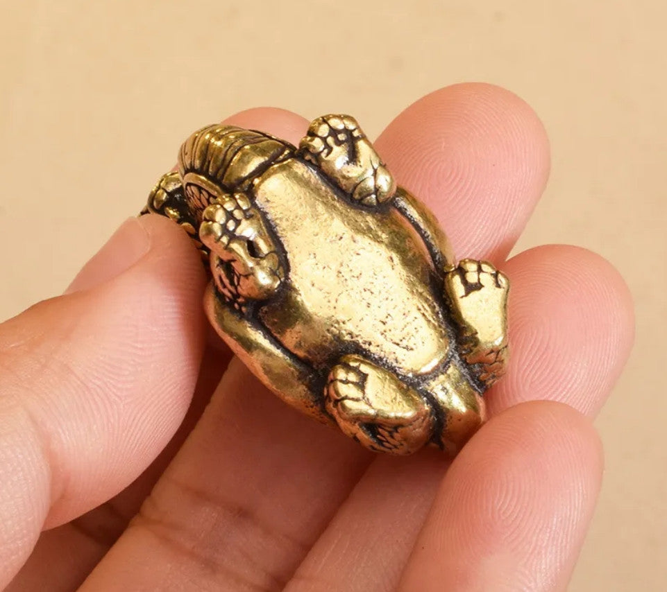Chinese Copper Brass Dragon Turtle Small Fengshui Statue Tea Pet Lucky Ornament