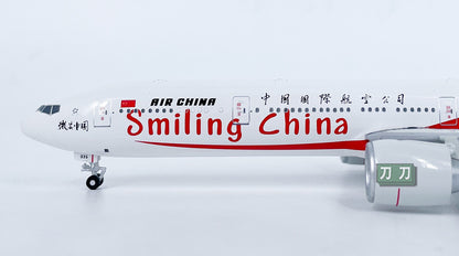 1:400 JET CHINA EASTERN B777-300ER B-2001 Passenger Airplane Diecast Model