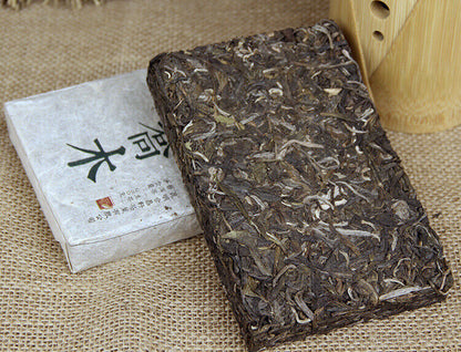 250g Top Green Tea Old Tree Pu-erh Cha Tea Brick Yunnan Early Spring Pu-Erh Tea