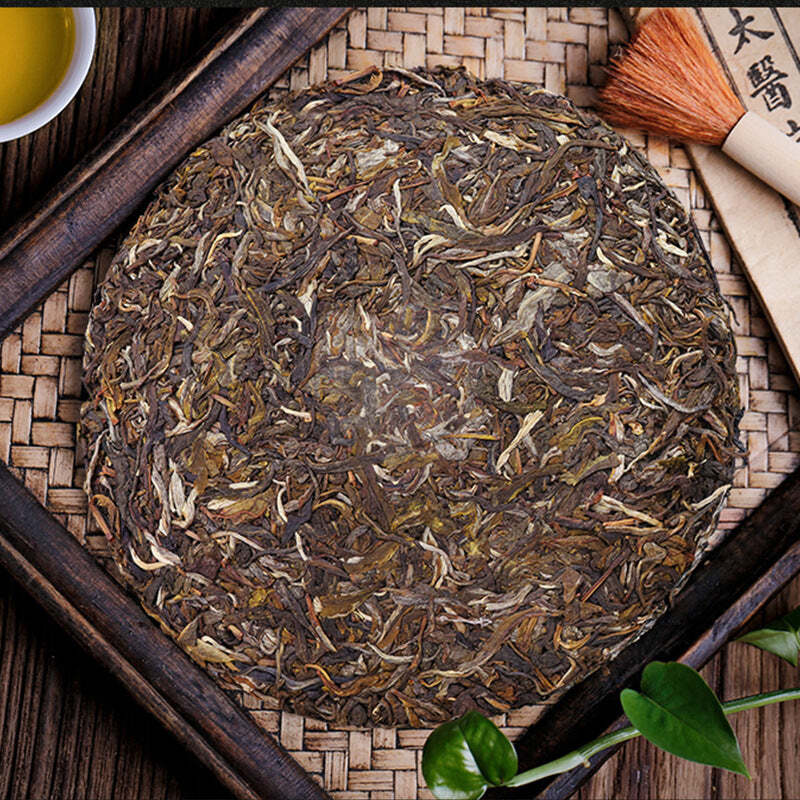 357g Puerh Raw Tea Cake Yunnan Old Tree Pu-erh Green Tea Benefits Aged Pu'er Tea