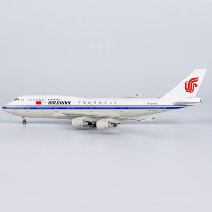 1:400 NG Models Air China Boeing 747-400 Passenger Diecast Aircraft Model