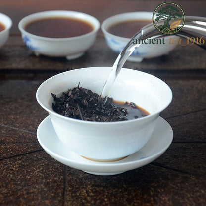 1000g Yunnan Menghai Pu'er Ripe Tea Mellow Aged Pu Erh Tea