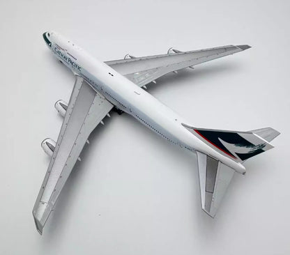 1:400 YY Wings CATHAY PACIFIC BOEING 747-400 Passenger Airplane Diecast Model