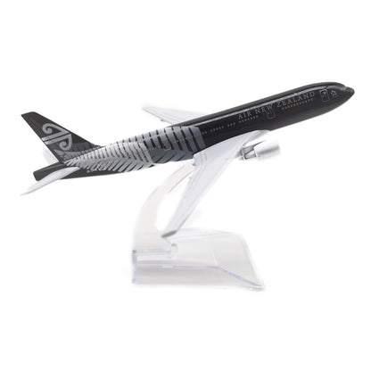 1:400 Air New Zealand B777 Airplane Model Diecast Planes 16cm Model Metal Plane