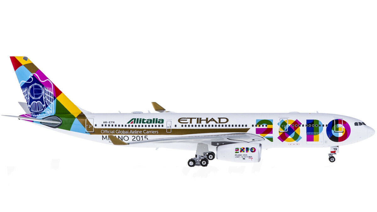 1:400 Phoenix ETIHAD AIRWAYS AIRBUS A330-200 Passenger Airplane Diecast Model