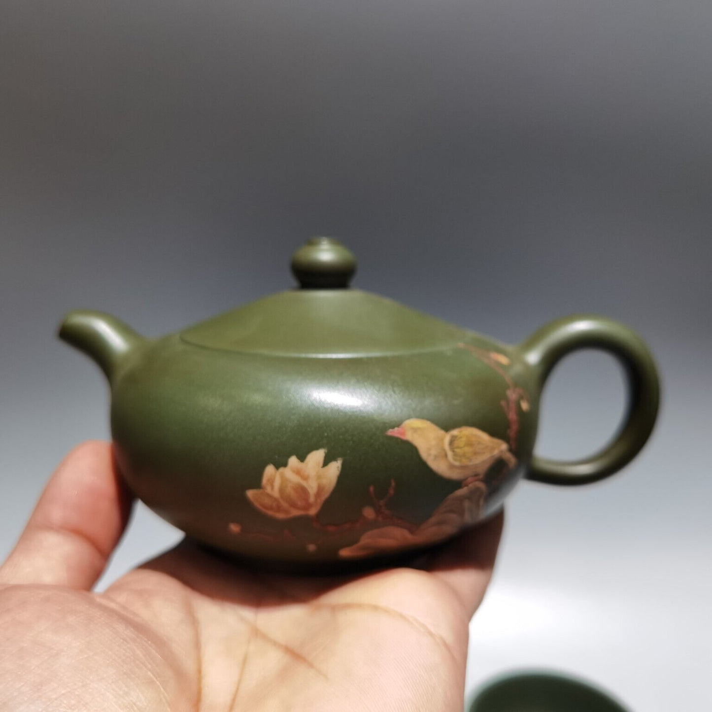 Chinese Yixing Zisha Clay Handmade Exquisite Teapot （泥绘套壶 低款：顾景舟 )