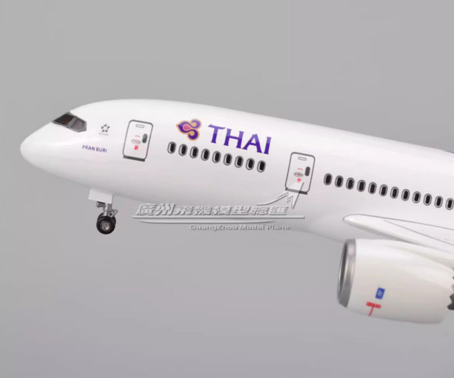 1:130 43CM THAI BOEING 787 Airplane Landing Gear Resin Aircraft Aeroplane Model