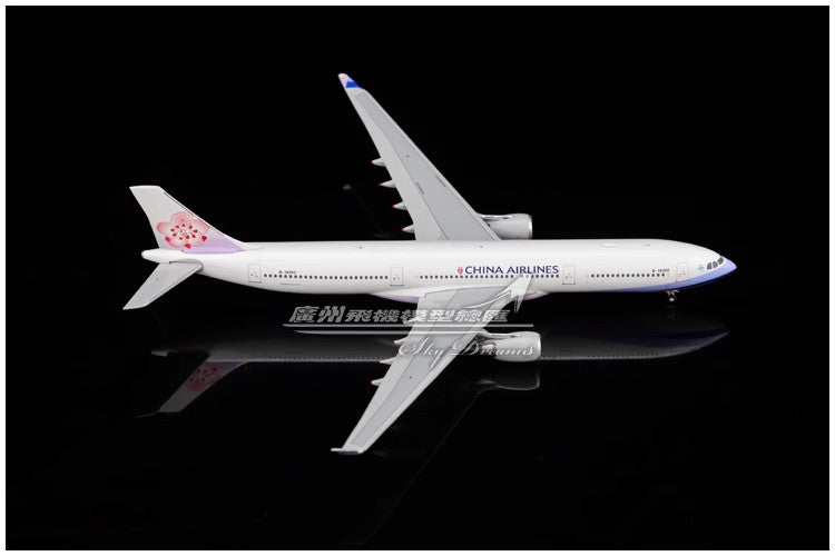 1:400 JC Wings CHINA AIRLINES AIRBUS A330-300 Passenger Airplane Diecast Model