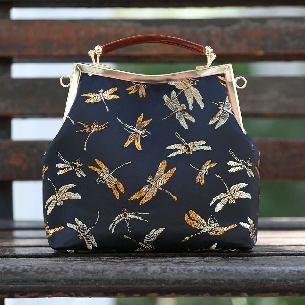 Vintage Lock Shell Bag Handbag Purse Handmade Chain Women Shoulder Crossbody Bag
