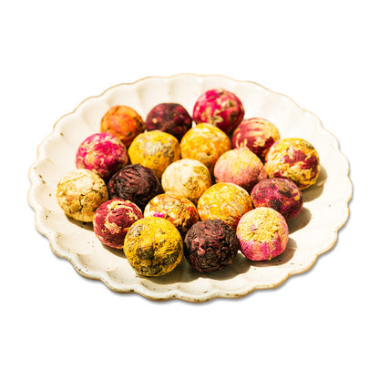 Handmade Yunnan Pu'er Jasmine Tea with Rose, Chrysanthemum, Dragon Ball Flower