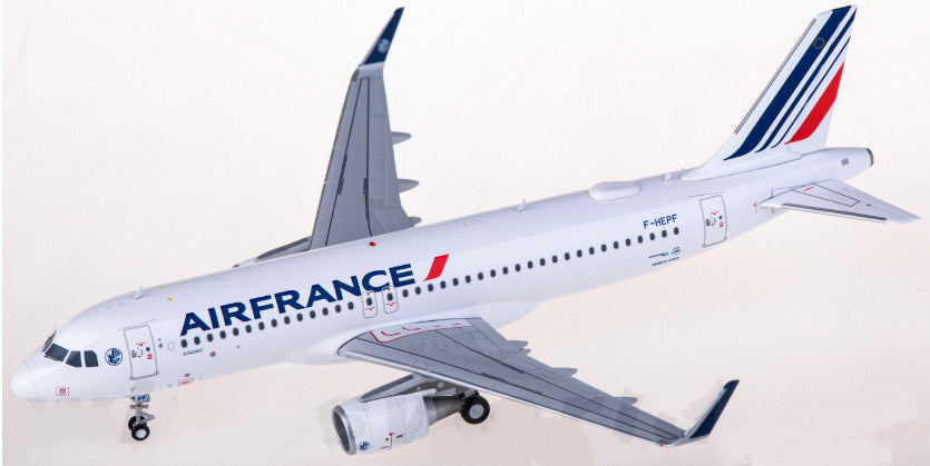 1:200 Geminijets Air France Airbus A320 F-HEPF Passenger Airplane Diecast Model