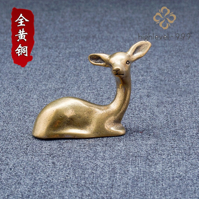 Chinese Style Antique Copper Tea Pet Bronze Deer Retro Copper Mini Bronze Ware