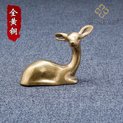 Chinese Style Antique Copper Tea Pet Bronze Deer Retro Copper Mini Bronze Ware