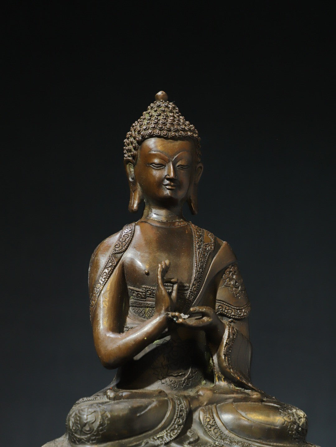 Antique Shakyamuni Buddha Statue Copper Figure Rare Tibetan Altar Sculpture