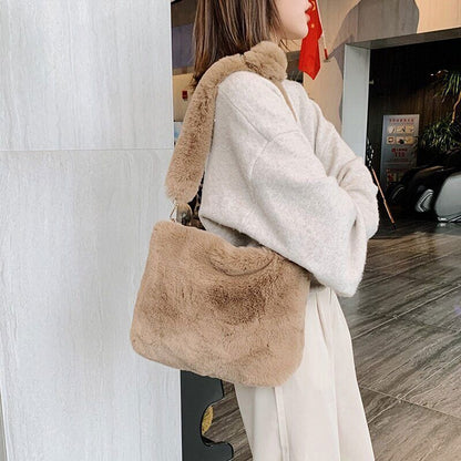 Bag Women's Plush Shoulder Bags Large Capacity Messenger Bag Handbag