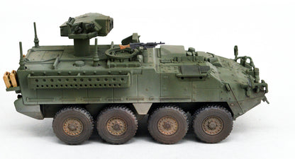 US M1134 Stryker Anti-Tank Missile Carrier FloZ 1/72 finished tank built model