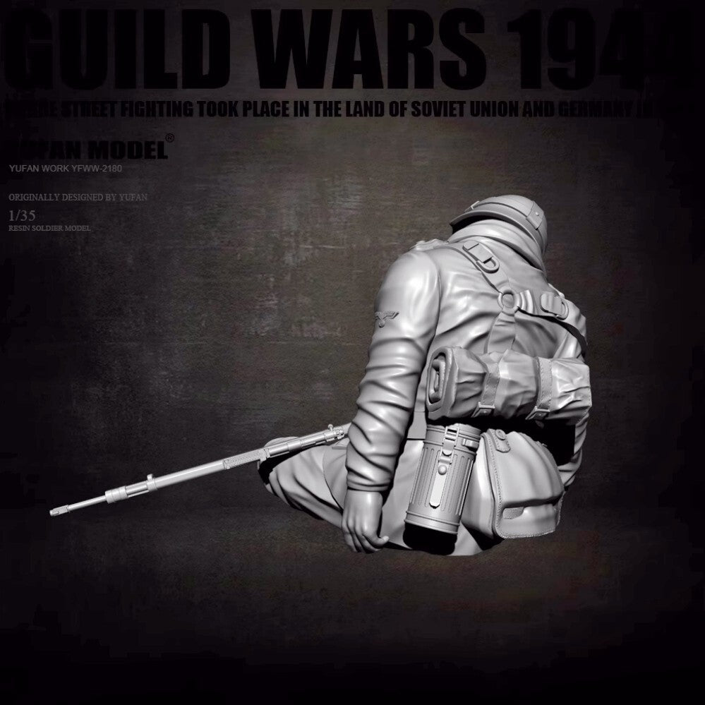 1:35 resin figure model kit 1 German soldier in WW II Unassembled unpainted