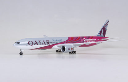 1:157 47CM QATAR BOEING 777-300ER Airplane Landing Gear Resin Aircraft Model
