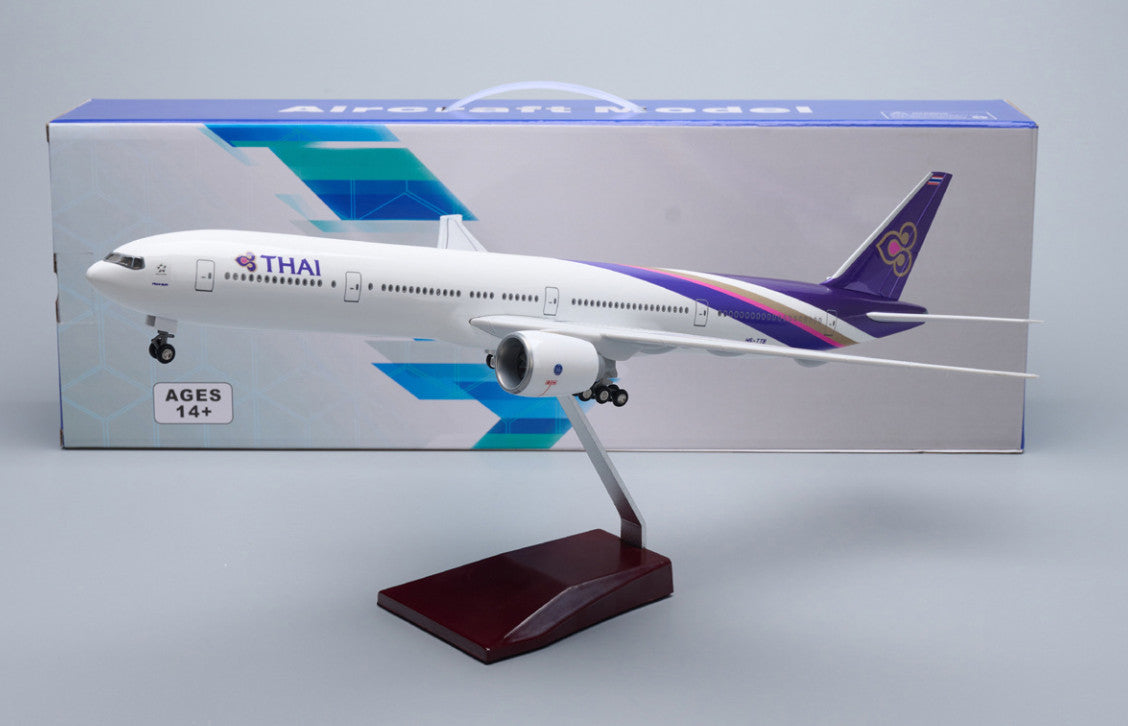 47CM 1:157 THAI BOEING 777-300ER Airplane Landing Gears Resin Aircraft Model