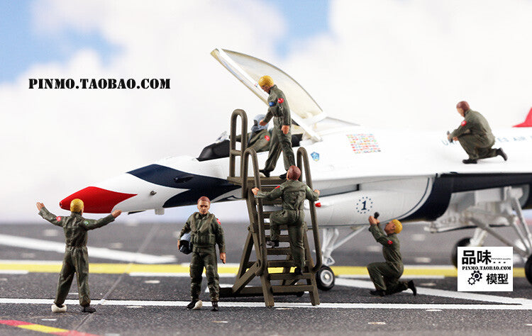 1/72 7Pcs/Set NATO Air Force Ground Service 7-man model with ladder+pilot