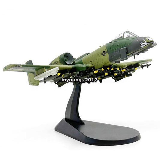 1:100 A-10 Thunderbolt II Warthog Attach Airplane Model Diecast Military Plane
