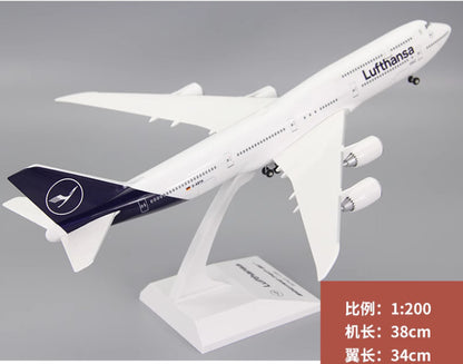 1:200 38CM RISESOON Lufthansa BOEING 747-8i Passenger Airplane ABS Plastic Model