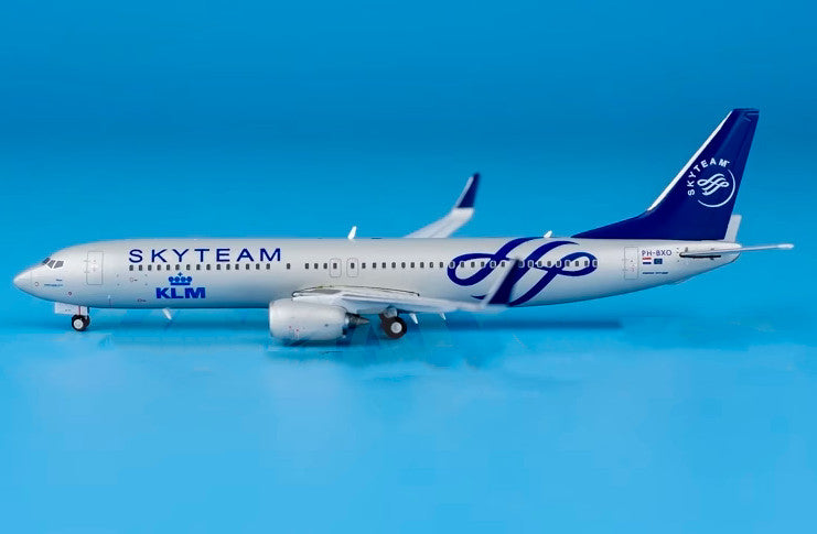 1:400 JC Wings KLM SKYTEAM BOEING 737-900 Passenger Plane Diecast Aircraft Model