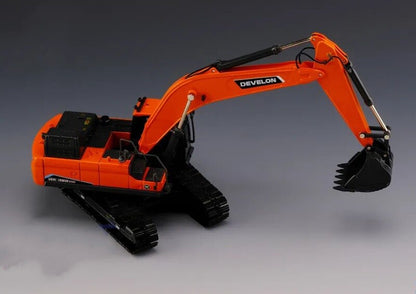 1:50 DEVELON DX380HD Crawler Excavator Construction Machine Diecast Model