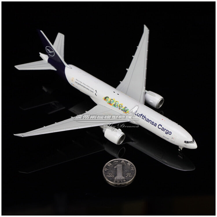 1:400 JC Wings Lufthansa Cargo Plane B777F Diecast Aircraft Model