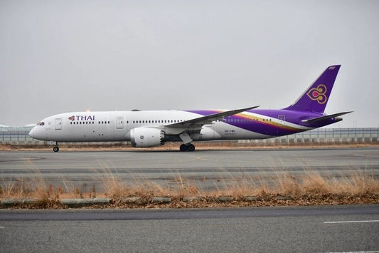 1:400 Phoenix Thai Airways Boeing 787-9 HS-TWC Airplane Diecast Model