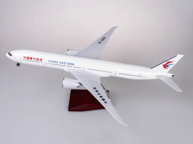 47CM 1:157 CHINA EASTERN BOEING 777-300ER Airplane Landing Gears Resin Model
