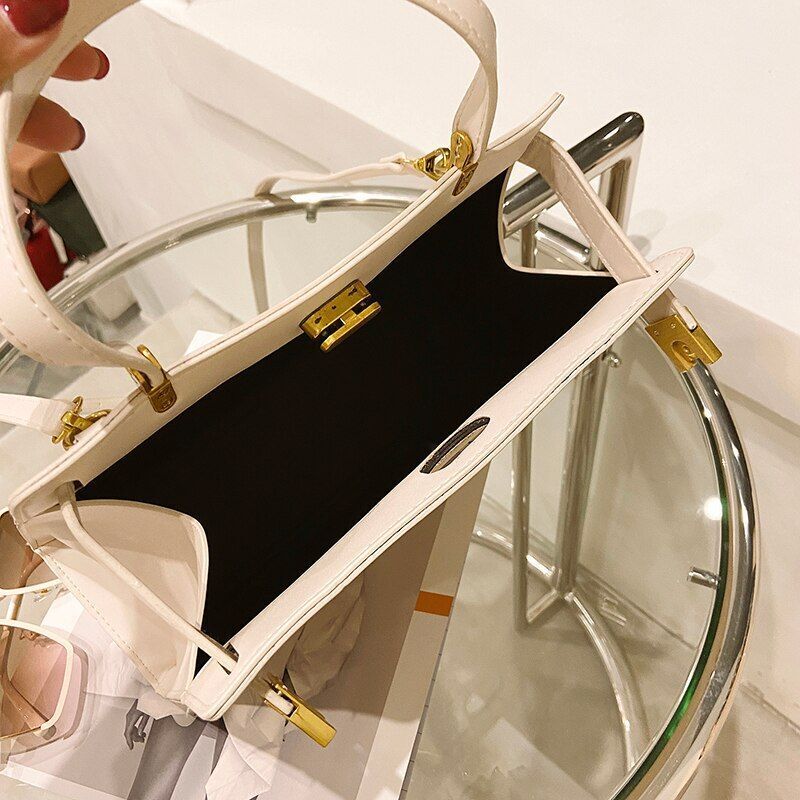 Shoulder Bag Synthetic Leather Handbag Crossbody Bag Messenger Purse 26*9*20 CM