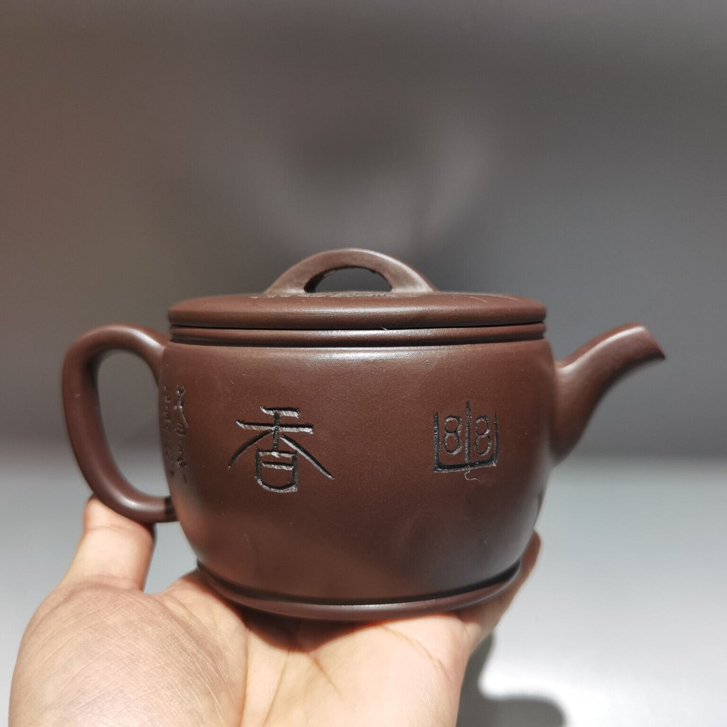 Chinese Yixing Zisha Clay Handmade Exquisite Teapot（汉瓦壶 底款：顾景舟）