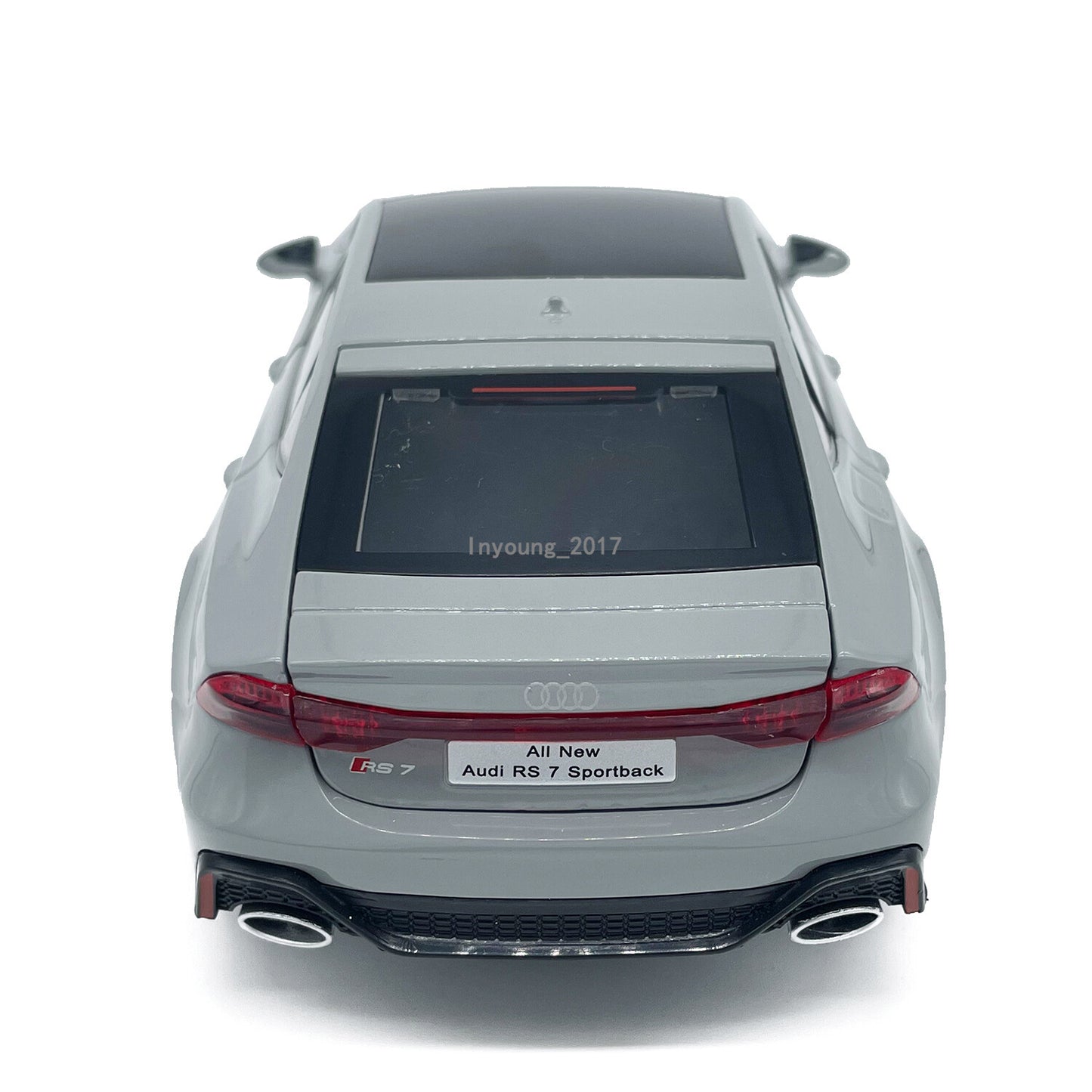 1/24 Scale Audi RS7 Sportback Model Car Diecast Toy Cars 4 Doors Open Pull Back