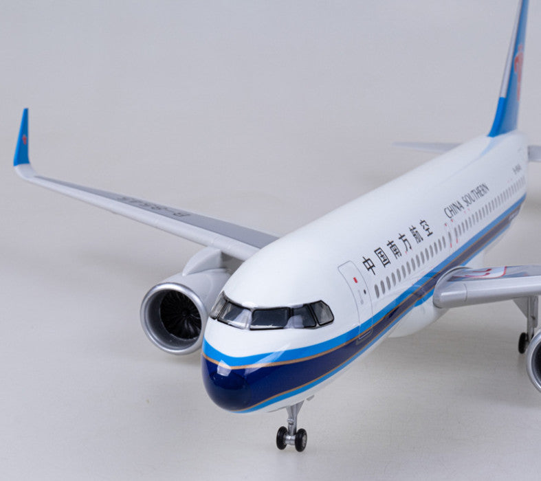 1:80 47CM CHINA SOUTHERN AIRBUS A320neo Plane Landing Gear Resin Aircraft Model