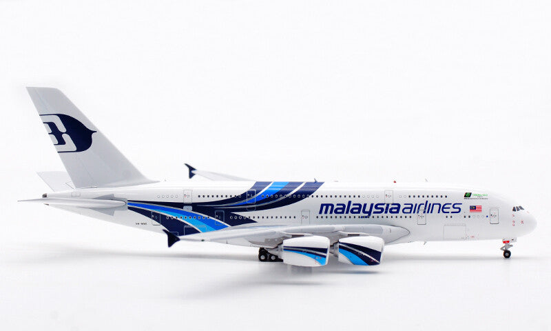 1:400 Aviation malaysia airlines AIRBUS A380 Passenger Airplane Diecast Model