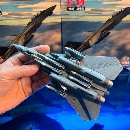 1:100 F-14B Male Cat Fighter Metal Model Wing Variable Bomb Cat Painting