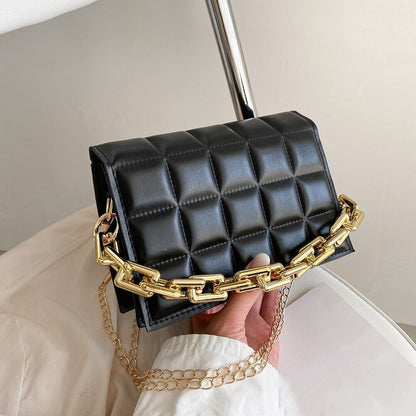 Women Shoulder Bag Metal Thick Chain Quilted Purse Handbag Clutch Bag 22*14*6 CM