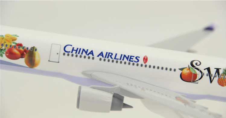 1:200 33CM RISESOON CHINA AIRLINES AIRBUS A330-300 Airplane ABS Plastic Model